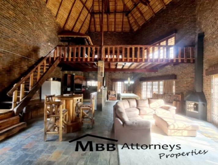 7 Bedroom Property for Sale in Viljoenskroon Free State